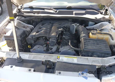 2008 Chrysler 300 Touring z USA, uszkodzony, nr VIN 2C3LA53G48H268495